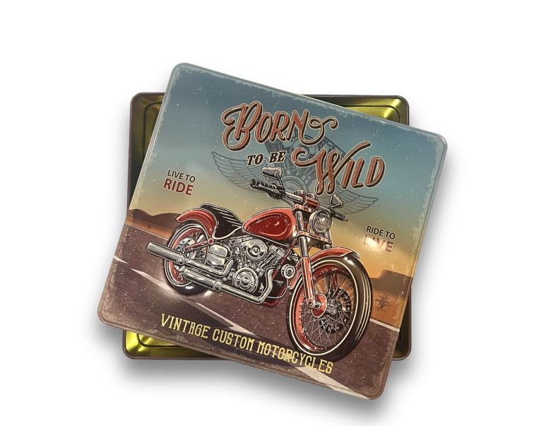 Τενεκεδένιο Κουτί Δώρου, Born to be Wild